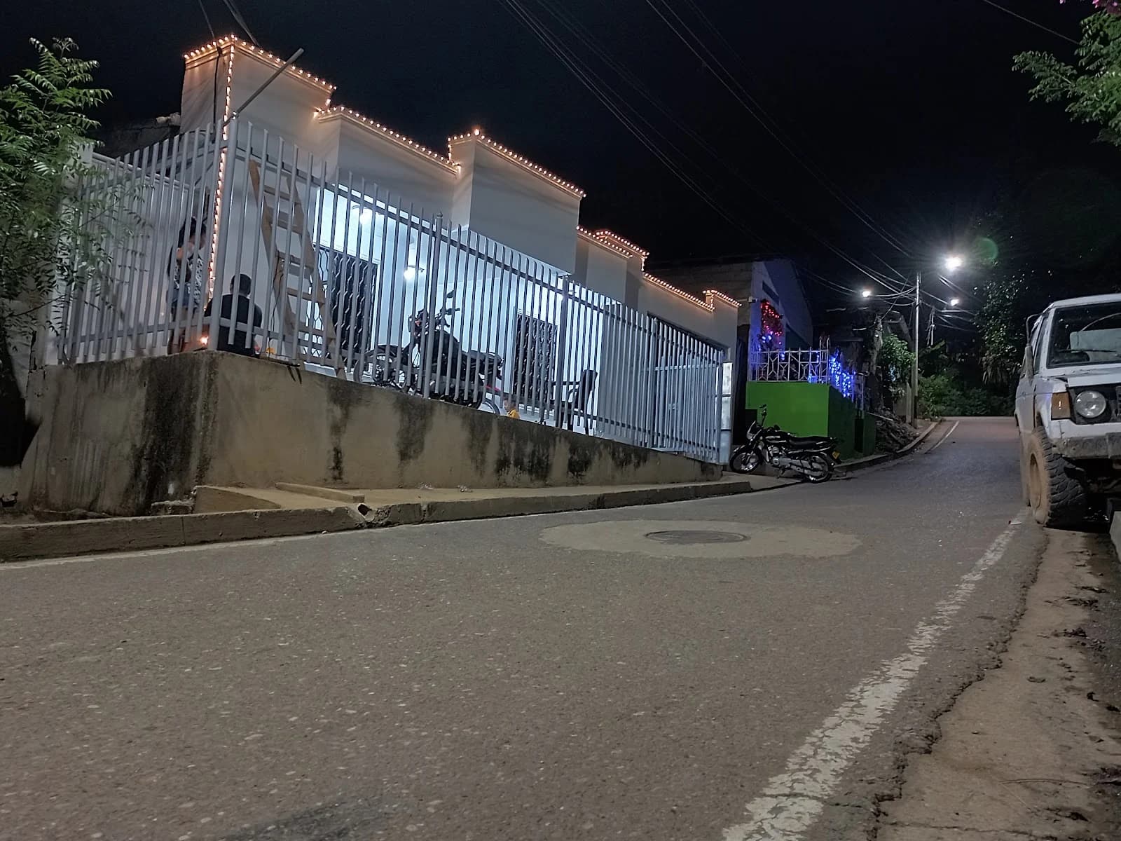 Exterior de una instalación atendida por Conectel